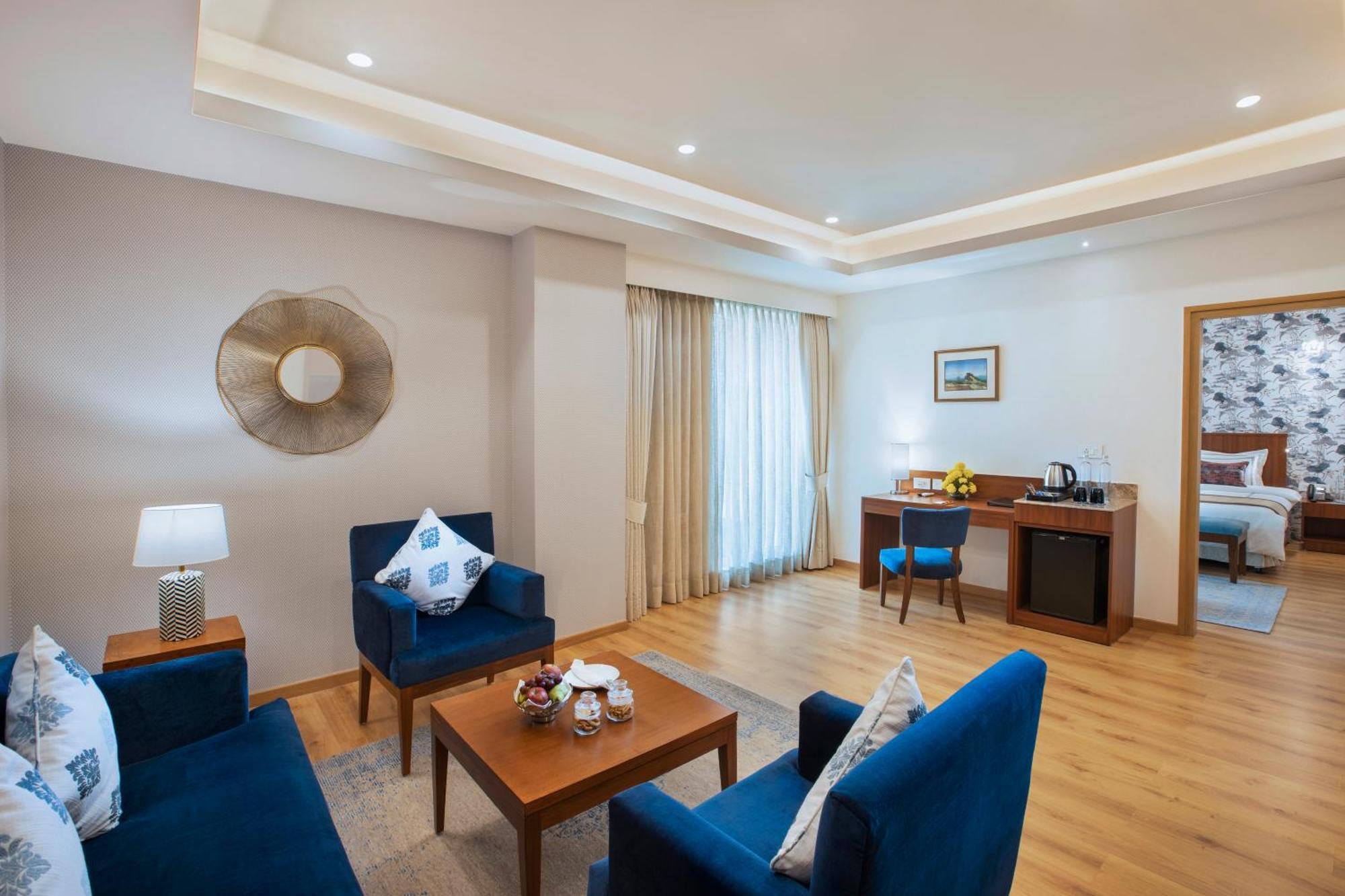 Expoinn Suites And Convention نويدا الكبرى المظهر الخارجي الصورة